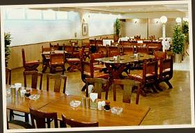 Restaurant, 2000